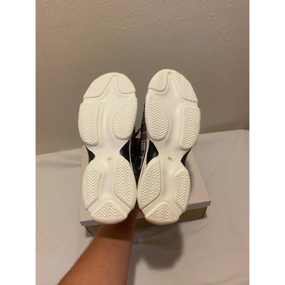 NIB women’s 8 Jessica Simpson JS SPEEDY sneakers - Picture 8 of 11